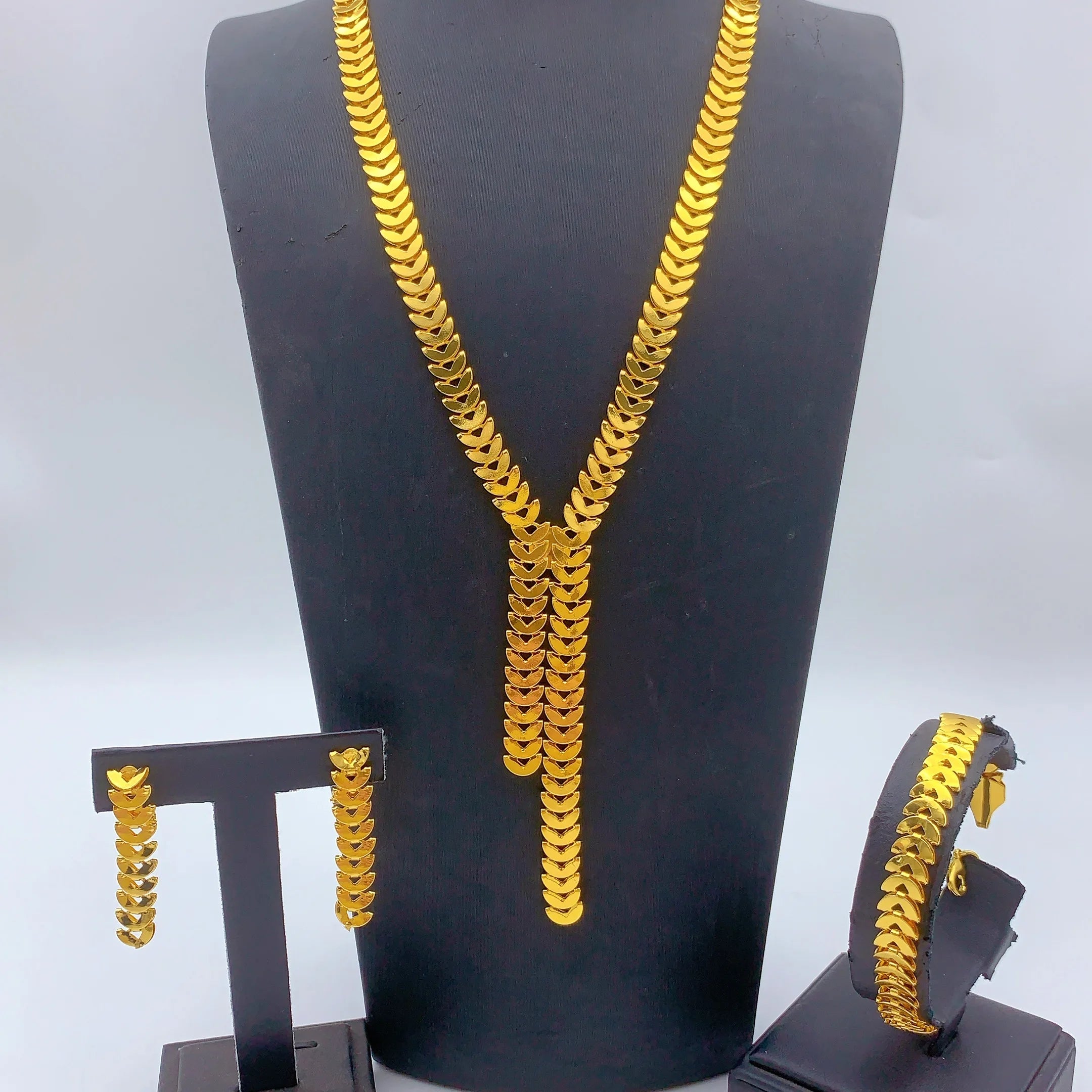 Dubai Jewelry Sets for Women Long Chain Necklaces Earrings Three Pieces Set 24K Gold Color Eritrean Wedding Party Gifts